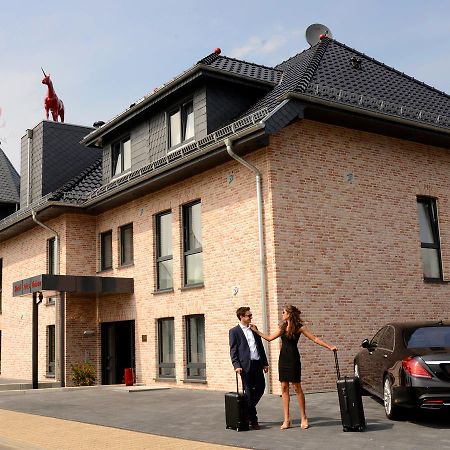 Hotel Rotes Einhorn **** Duren Exterior foto
